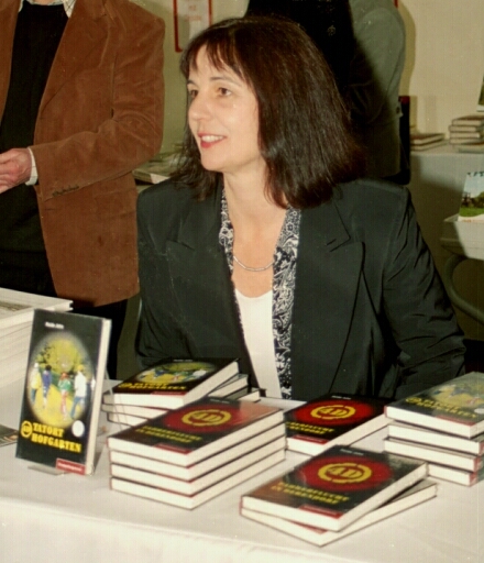 Heide John - Autogrammstunde Bcherbummel Dsseldorf 2008 - Foto: Copyright Gabriele Thlon - Literaturmagazin Lettern